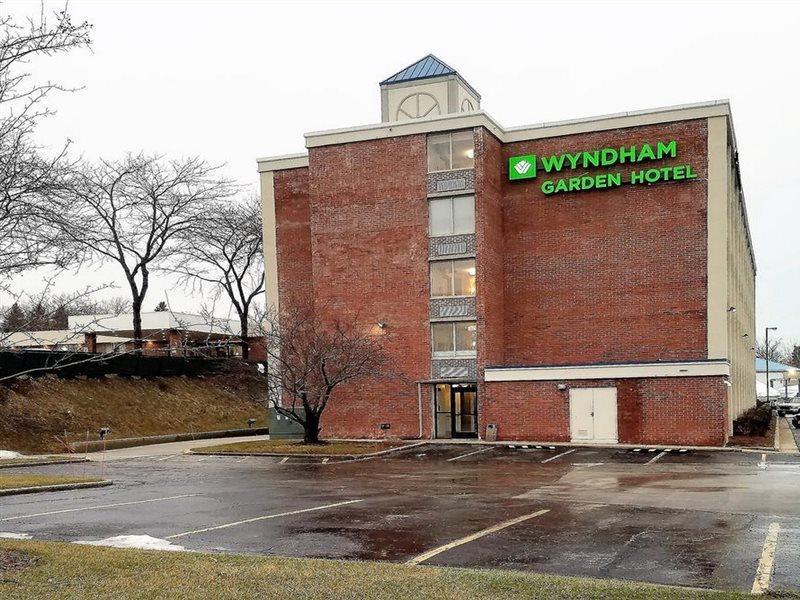 Hotel Wyndham Garden Kenosha Exterior foto