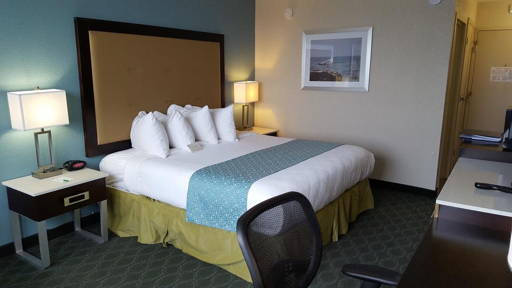 Hotel Wyndham Garden Kenosha Exterior foto